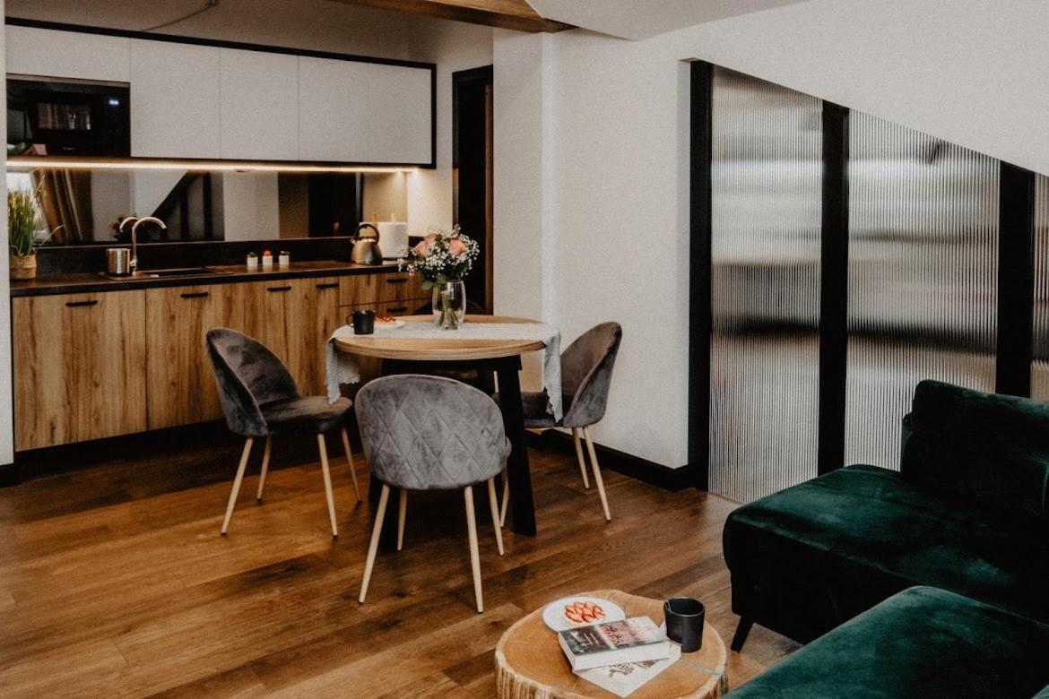 Apartamenty Sleboda Чарни-Дунаєц Екстер'єр фото